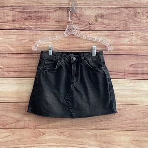 BDG Urban Outfitters black raw hem denim skirt Size XS